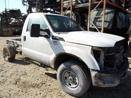 2015 Ford F-350 XL White Standard Cab 6.7L Turbo Diesel AT 4WD #F23452